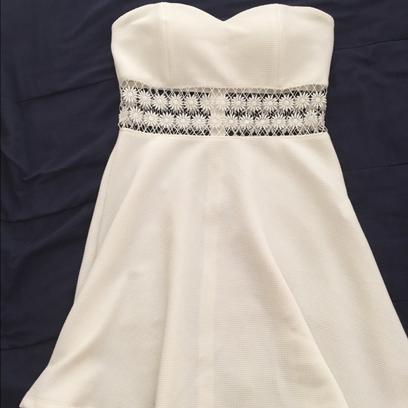 Charlotte Russe Strapless White Dress - Picture 3 of 4