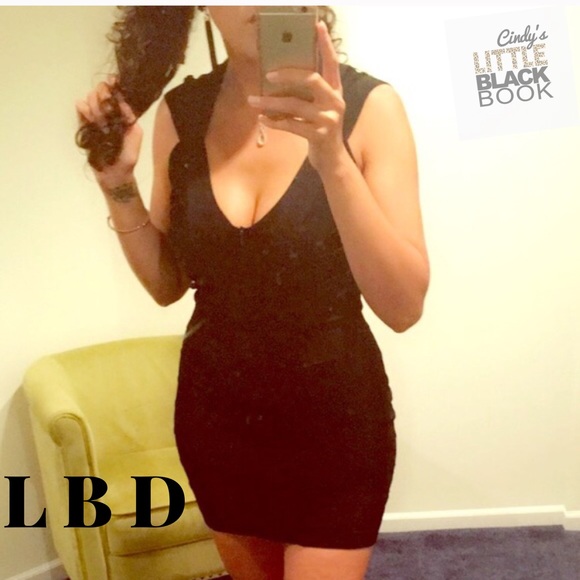 Arden B Dresses - πΈπ» Little Black Dress πΈπ» Arden B Dresses - πΈπ» Little Black Dress πΈπ»