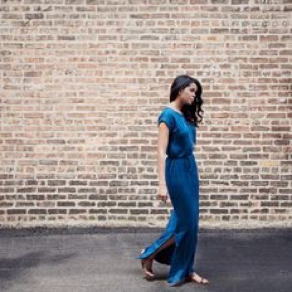 Lou & Grey Linen Maxi (available until Jan. 2) - Picture 1 of 4