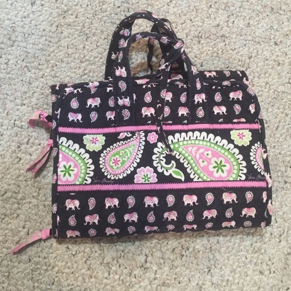 Vera Bradley hanging cosmetic organizer