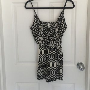 GORGEOUS ROMPER!!