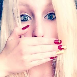 Meet your Posher, Jenny