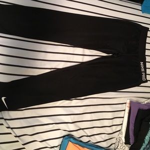 Girls Nike pro pants