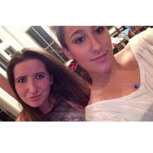 Meet your Posher, Julia