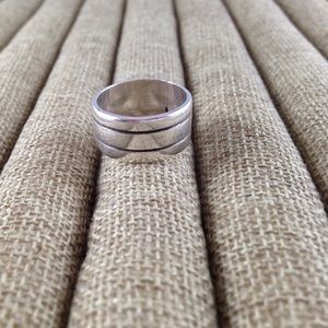 Sterling Silver Band Ring
