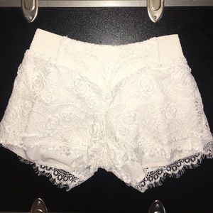Miss me white lace shorts!