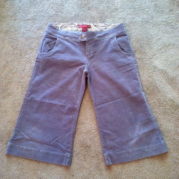 SO Gray Gaucho Pants