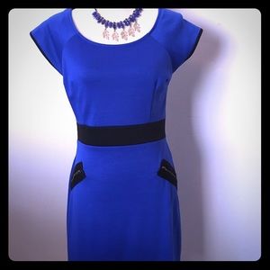Monteau Los Angeles Blue and Black Zipper Dress
