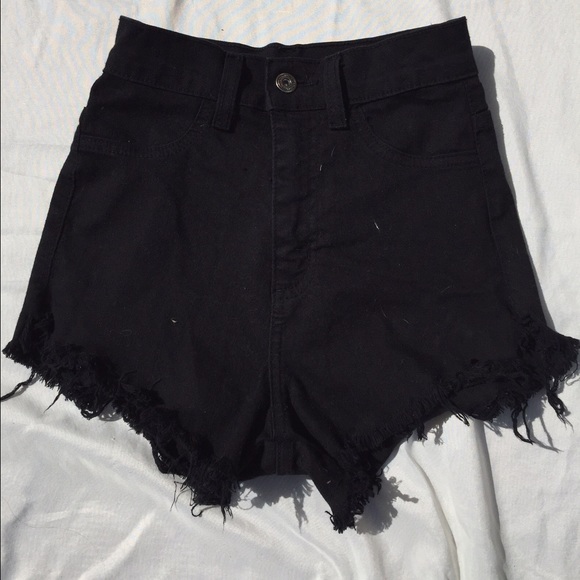 LA GJG High Waisted Jean Black Shorts