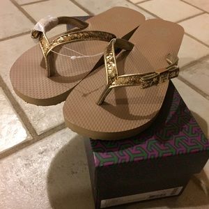 NEW Gold Tory Burch Flip Flops