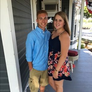 Meet your Posher, Adrianne