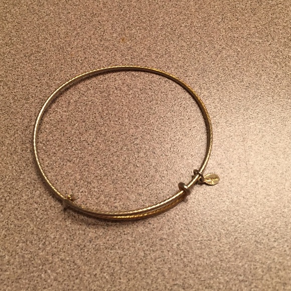 Alex & ani