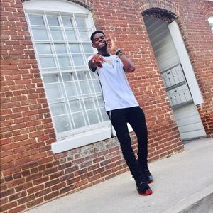 Meet your Posher, Austin