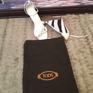 Shoes wedge animal fur