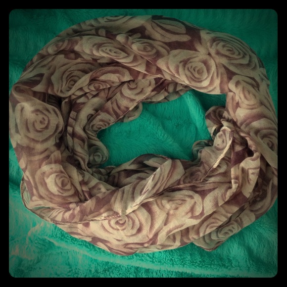 Rose Scarf