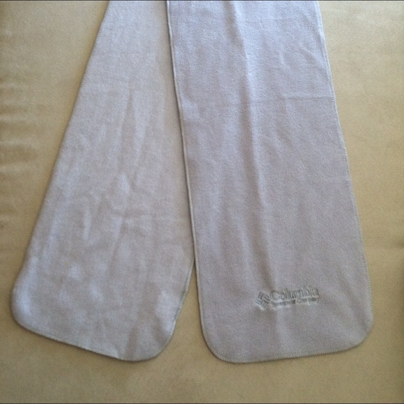Columbia Scarf