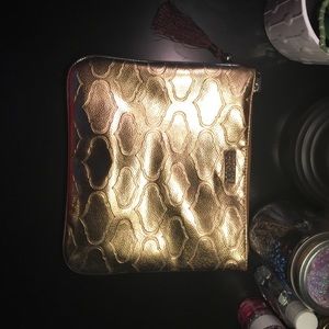 Make up bag