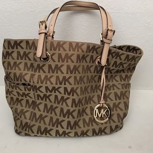 Michael Kors purse