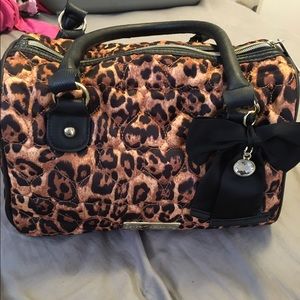Leapord print purse