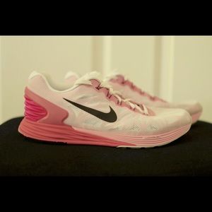 Nike Womens Running Shoes