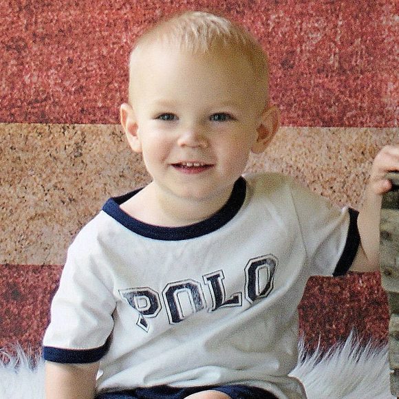 Meet your Posher, Ashley - Picture 1 of 1