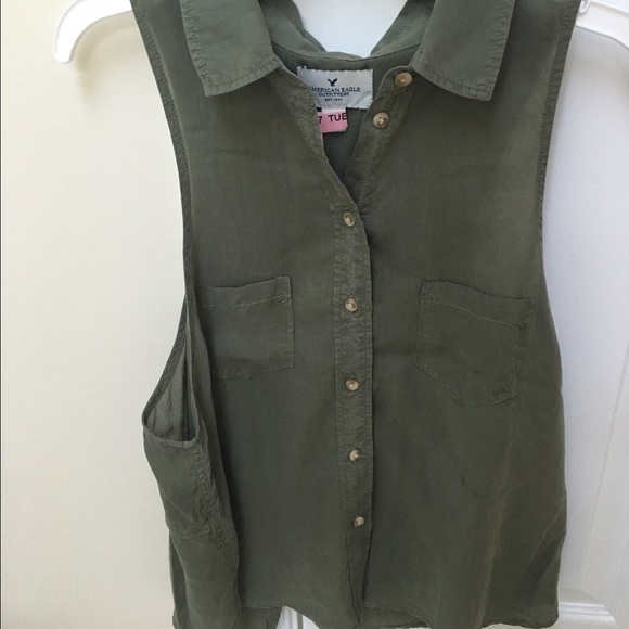 American Eagle Button Down Flowy Tank - Picture 3 of 4