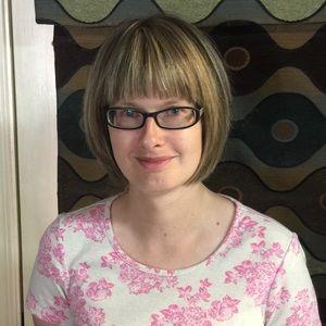 Meet your Posher, Hillary