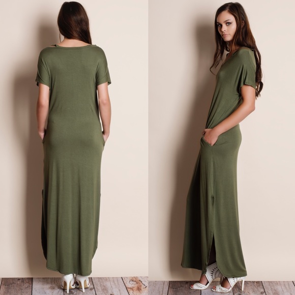 Cut Out Collar Maxi Dress - Picture 4 of 4