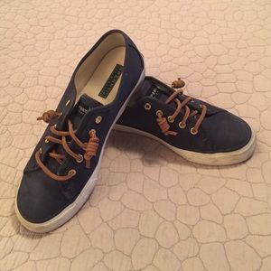SPERRY tennis shoes in navy