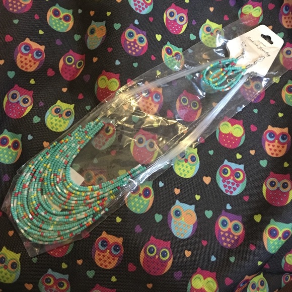 Turquoise Necklace Set - Picture 3 of 3