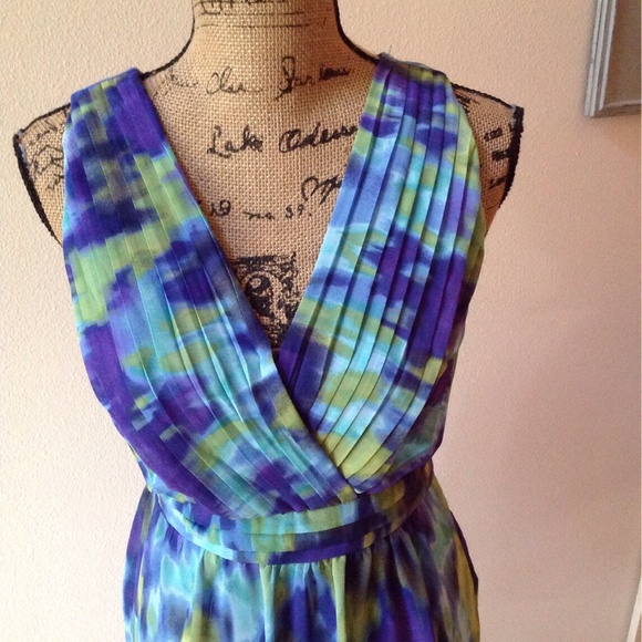 Gorgeous Apt. 9 Dress - Picture 2 of 2