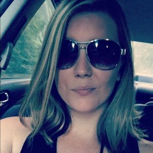 Meet your Posher, Joann