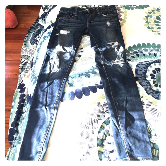 "Destroyed"  American Eagle Jeggings