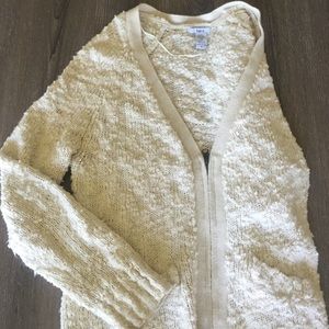 Super soft BarIII sweater with front zipper