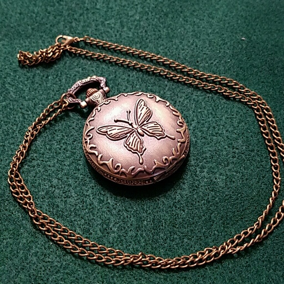 Clock Locket Necklace - Picture 1 of 4