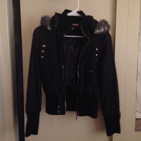 Winter coat windbreaker - Picture 2 of 4