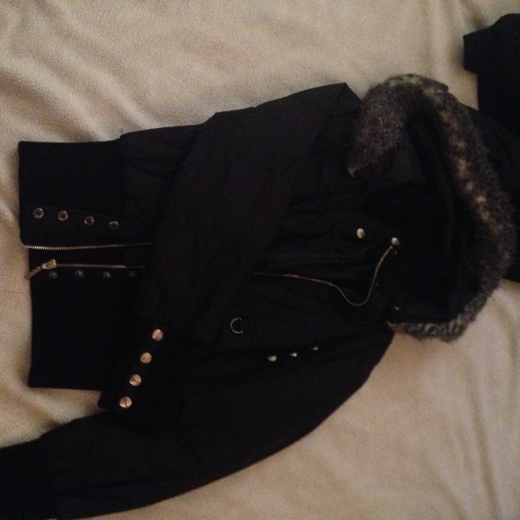 Winter coat windbreaker - Picture 3 of 4