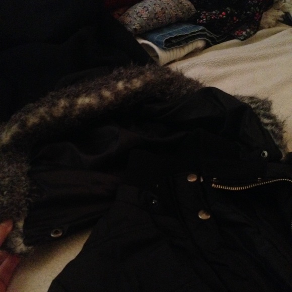 Winter coat windbreaker - Picture 4 of 4