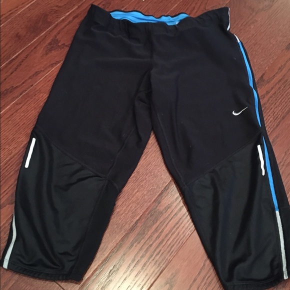 Nike crop leggings