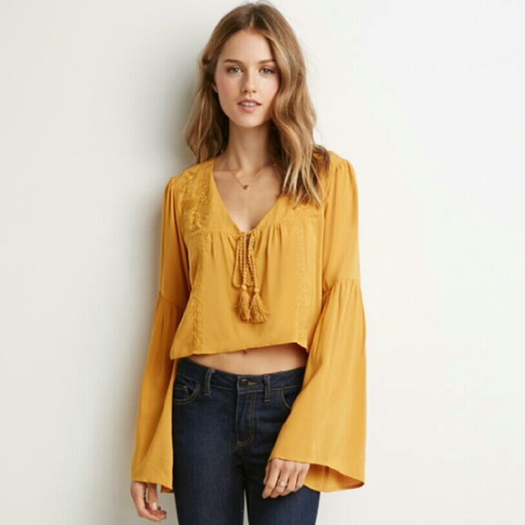 Forever 21 Tops - Forever 21 Embroidered Bell Sleeve Crop Top