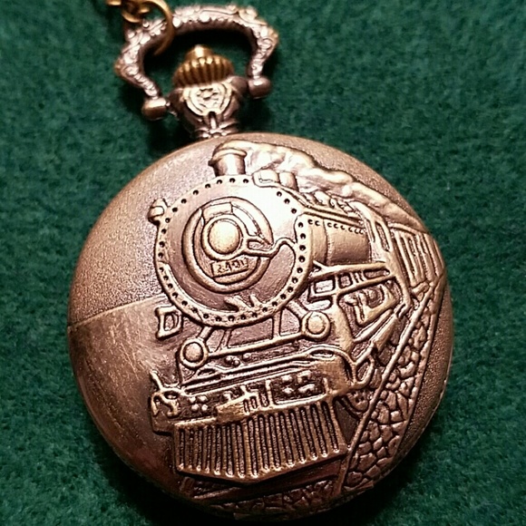 Clock Locket Necklace - Picture 2 of 4