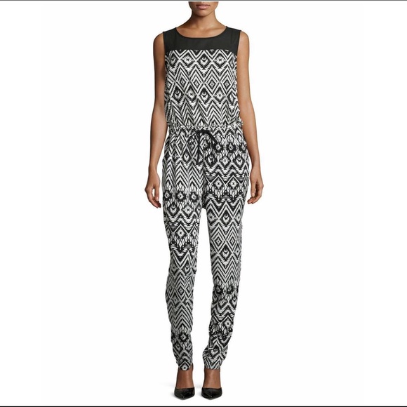 NEIMAN MARCUS jumpsuit