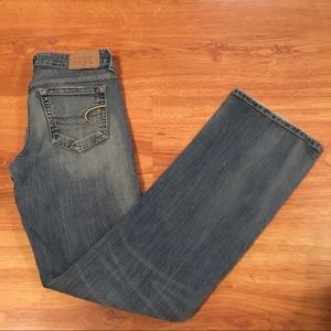 American Eagle 6L jeans