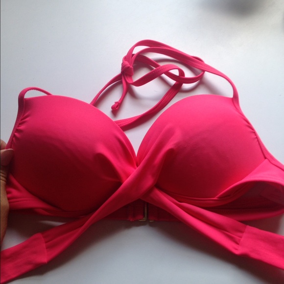Hot pink Cross bikini