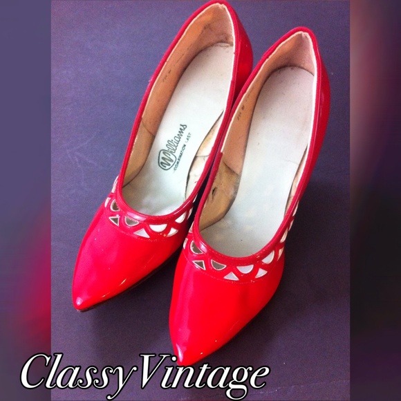 Williams Shoes - Vintage 1960' s lipstick  red heels