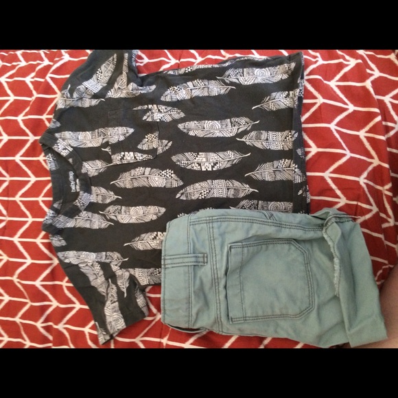 Baby gap feather tee