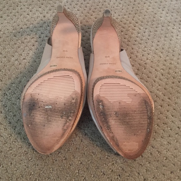 BCBG heels - Picture 2 of 4