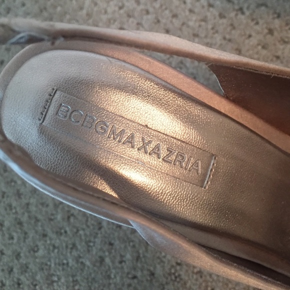 BCBG heels - Picture 3 of 4