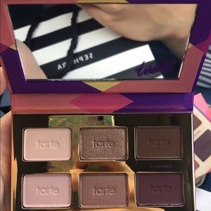 Meet your Posher, Bianca