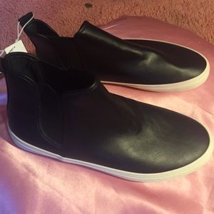 Black Old Navy Slip Ons